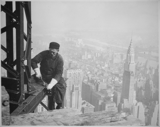 Muncitor la Empir State Building
